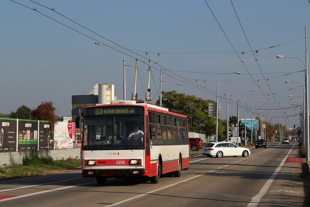 Брно, Škoda 14TrR № 3256