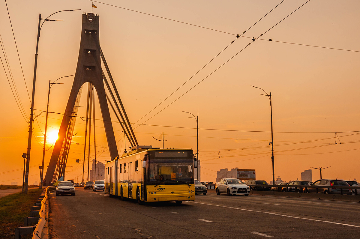 Киев, Богдан Т90110 № 4357