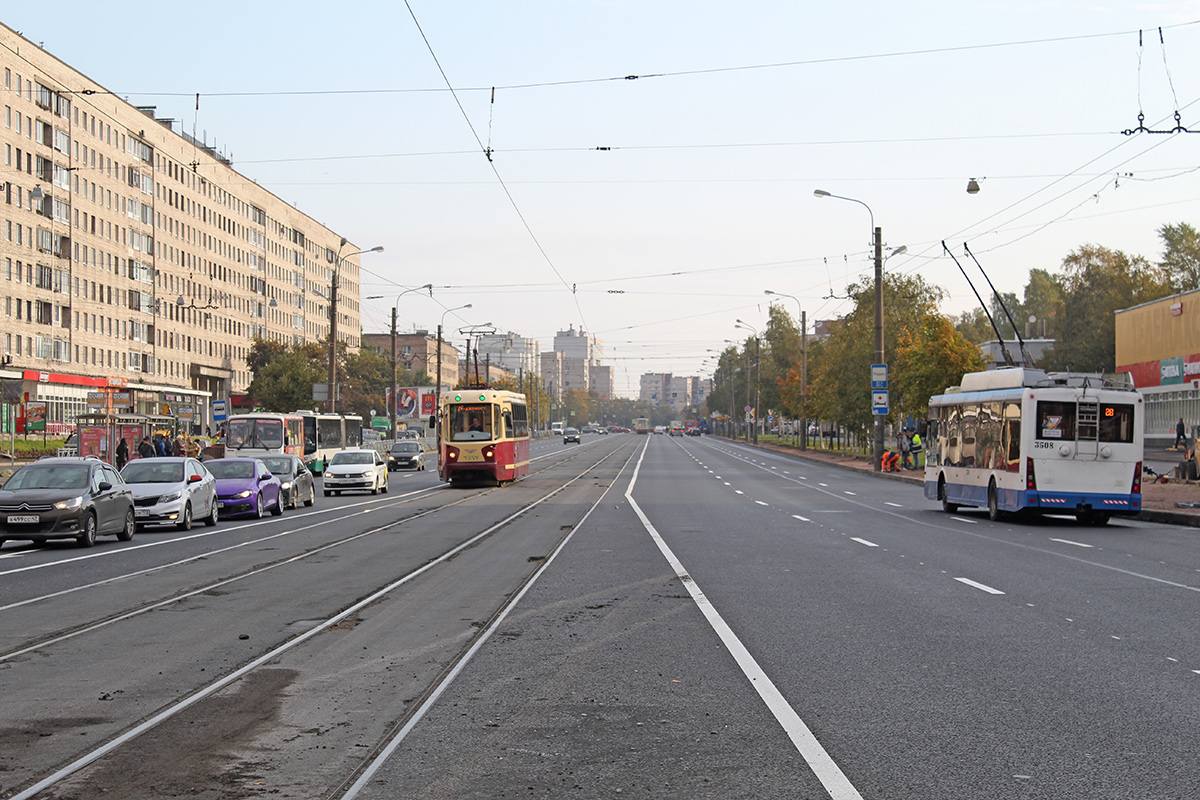 聖彼德斯堡 — Tram lines and infrastructure; 聖彼德斯堡 — Trolleybus lines and infrastructure