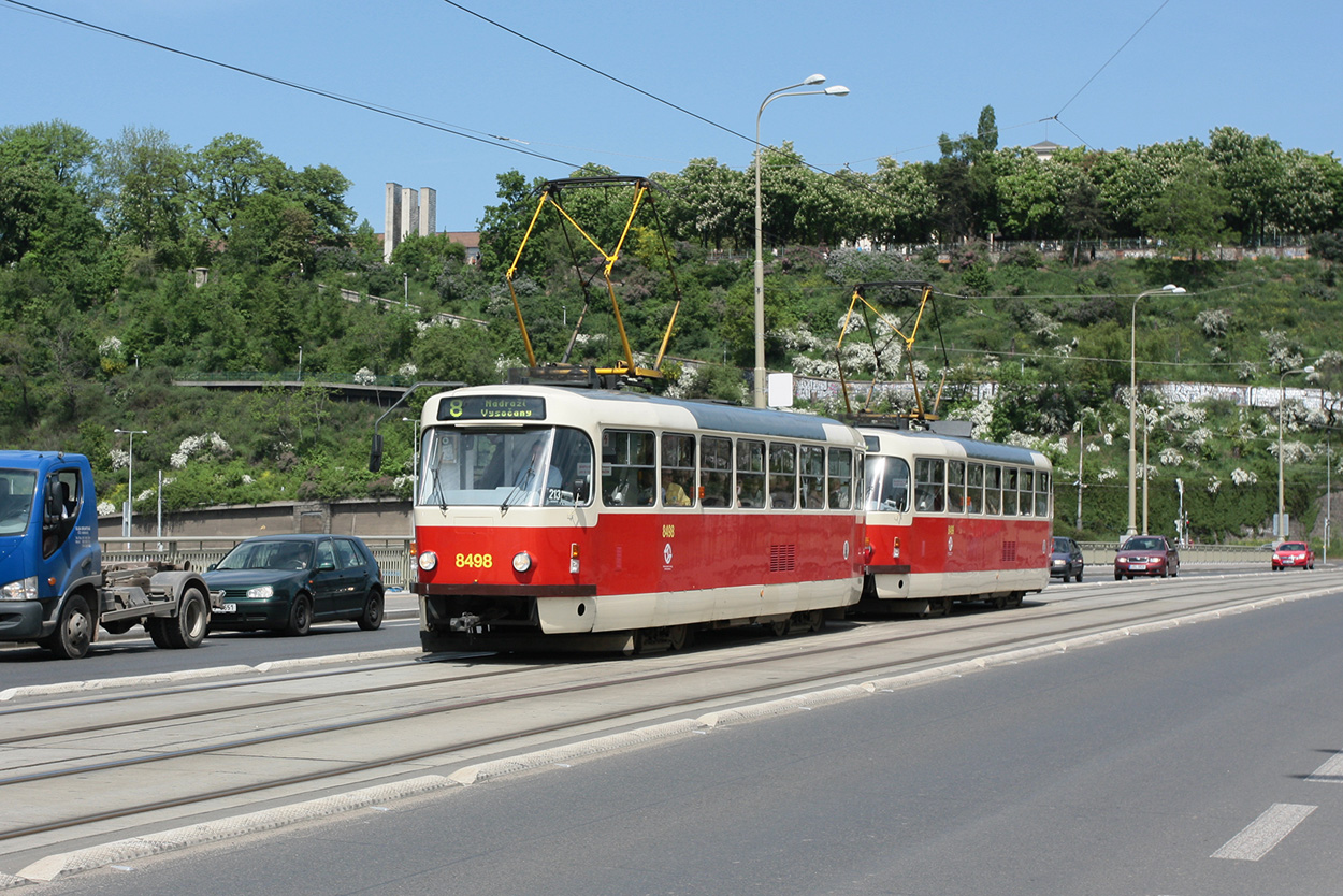 Прага, Tatra T3R.P № 8498