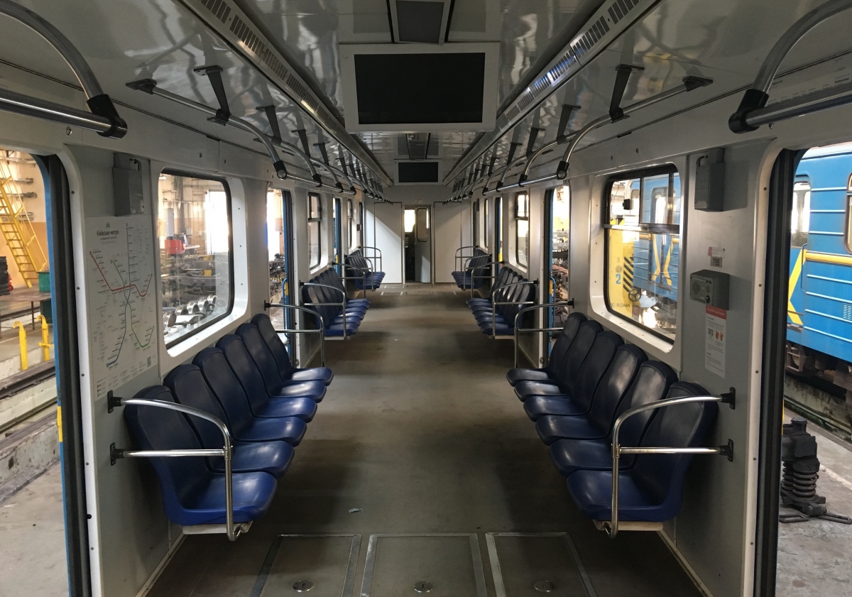 Киев, Е-КМ-Гб (81-7080) № 7195