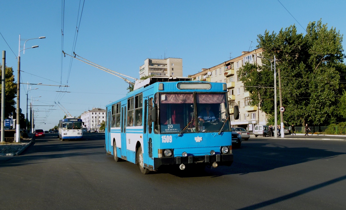 Днепр, ЮМЗ Т2 № 1509