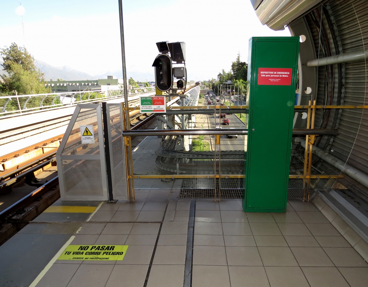 Сантьяго — Метрополитен — Разные фотографии