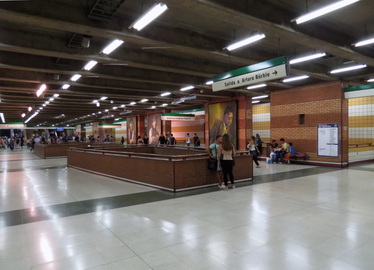 Сантьяго — Метрополитен — Разные фотографии