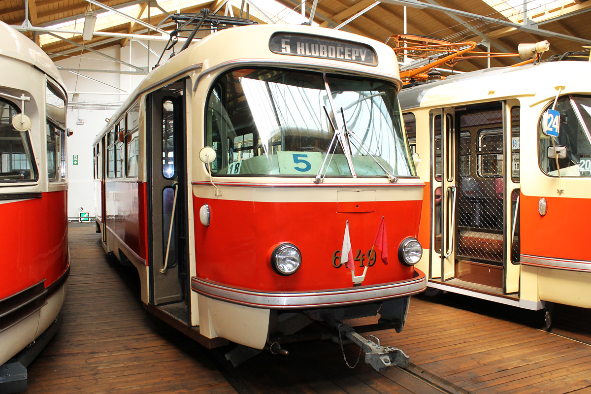 Прага, Tatra T3 № 6149