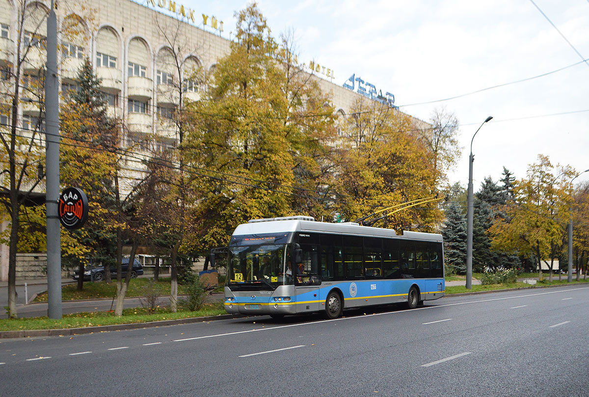 Almaty, YoungMan JNP6120GDZ (Neoplan Kazakhstan) č. 1255