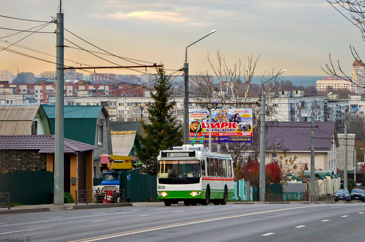 Пенза, ЗиУ-682Г-016.02 № 2038
