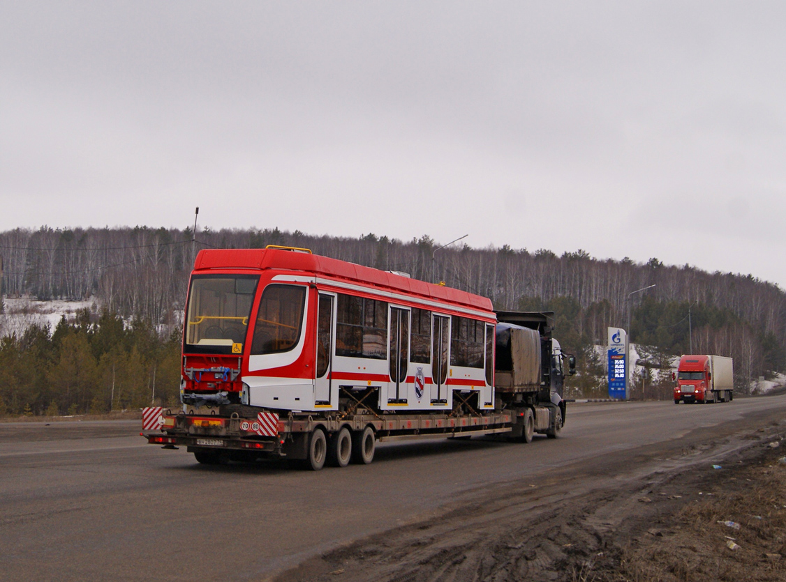 Самара, 71-623-02.01 № 945; Усть-Катав — Трамвайные вагоны для Самары
