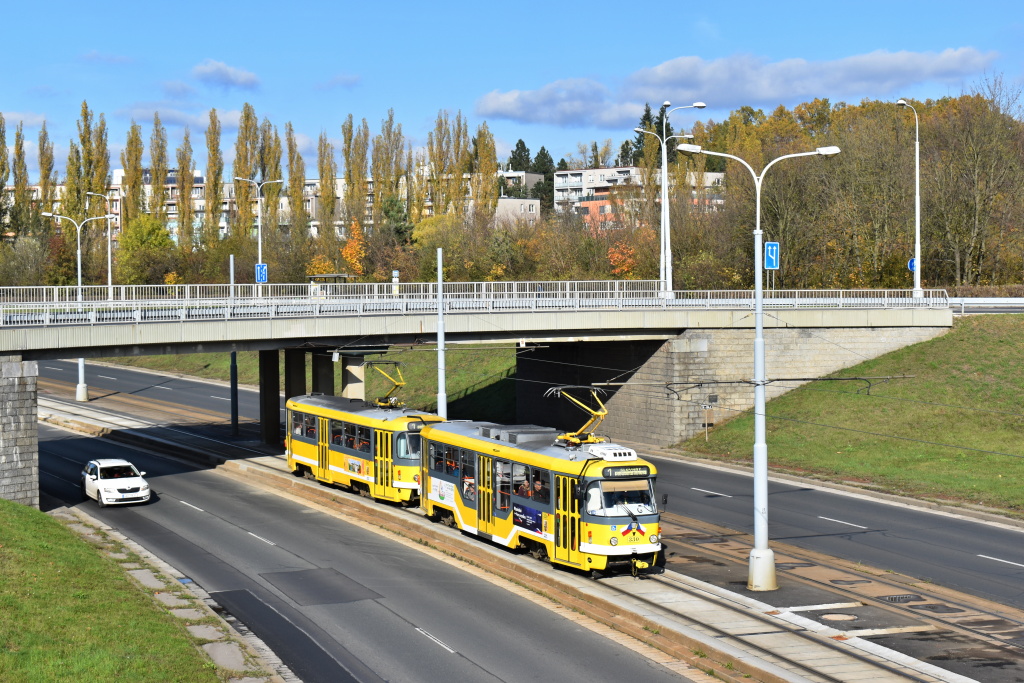 Пльзень, Tatra T3R.PLF № 330; Пльзень, Tatra T3R.P № 263