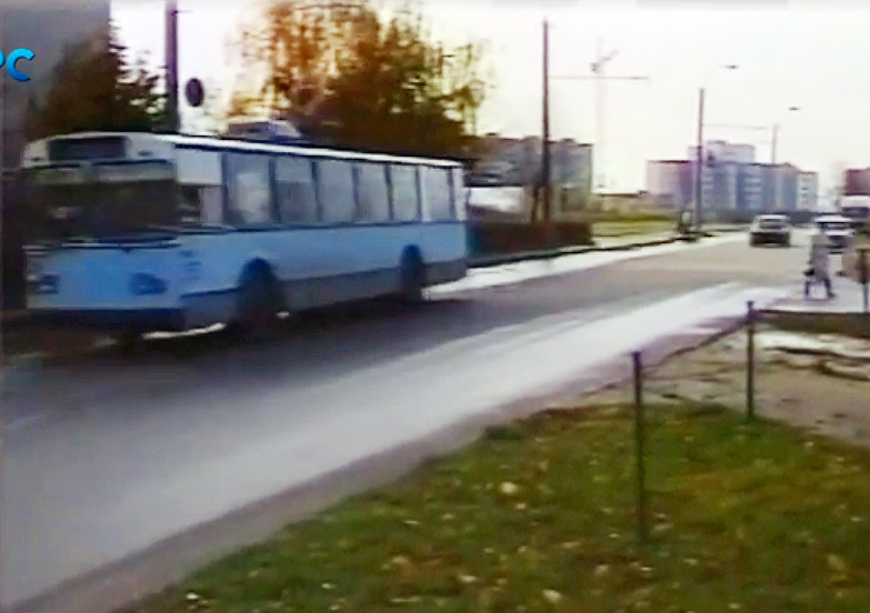 Lutsk, ZiU-682V [V00] # 157; Lutsk — Screenshots from video
