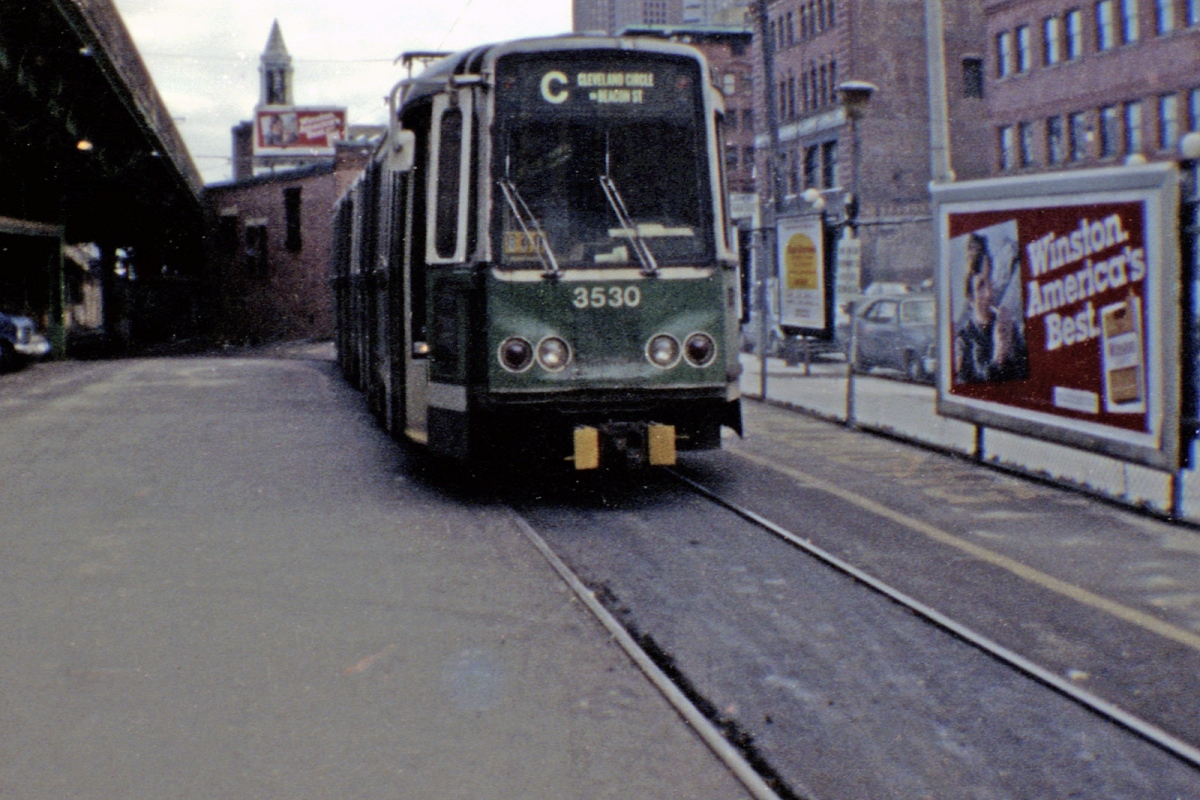 Бостон, Boeing-Vertol № 3530