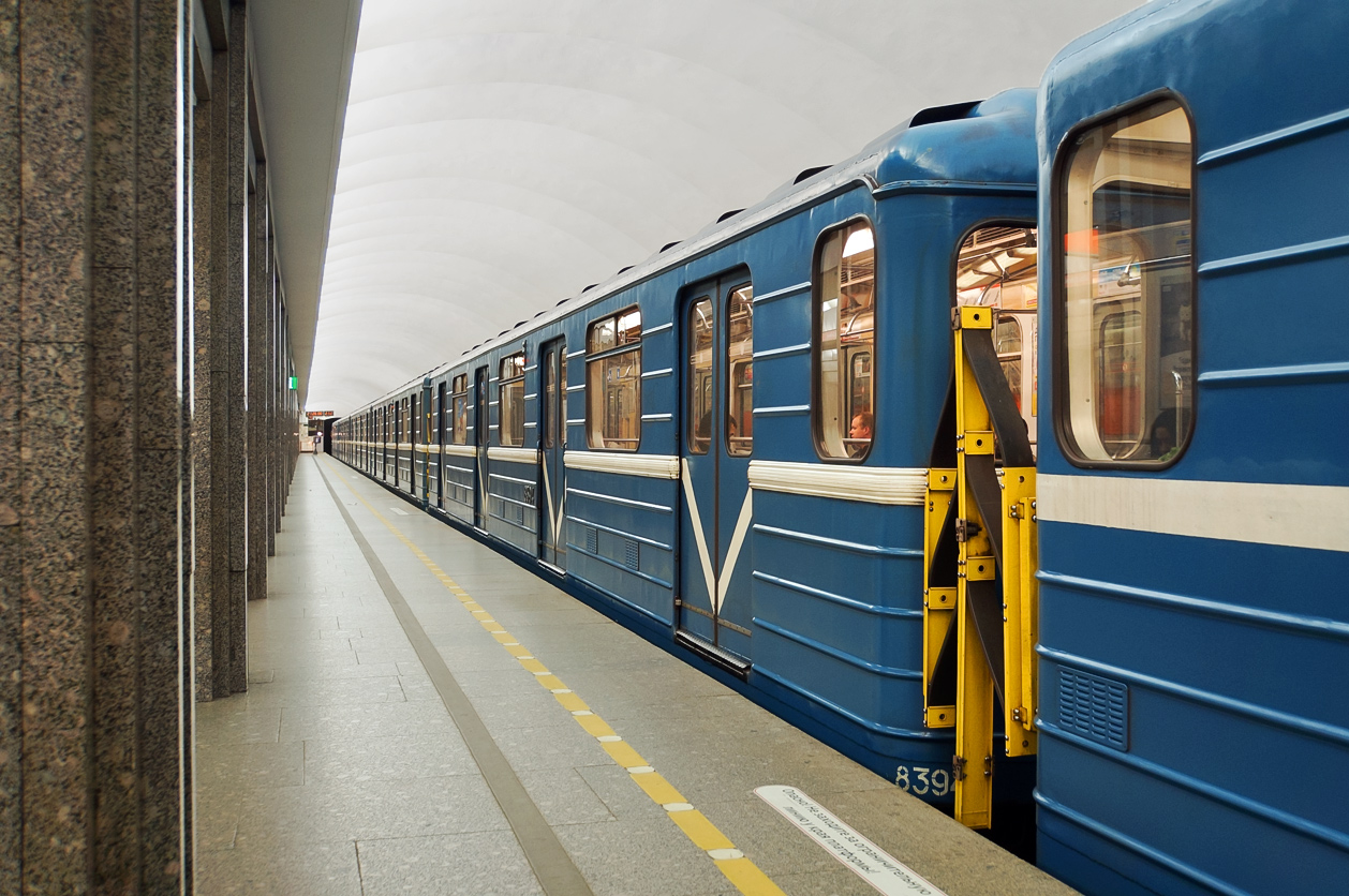 Санкт-Петербург, 81-714.5 (ЛВЗ/ВМ) № 8394