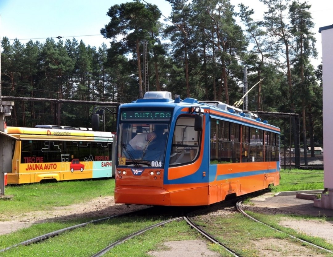 Даугавпилс, 71-623-02 № 004