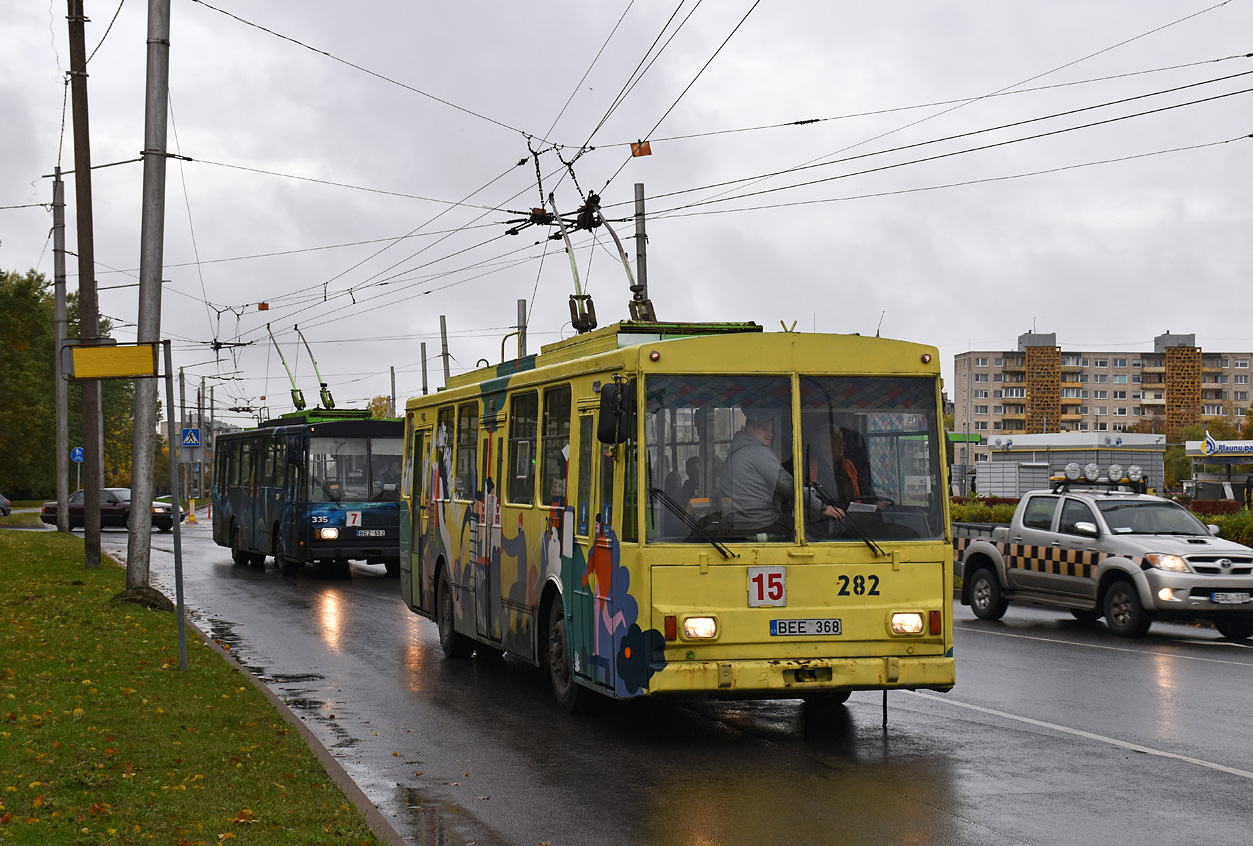 Каунас, Škoda 14Tr02/6 № 282; Каунас, Škoda 14Tr01 № 335