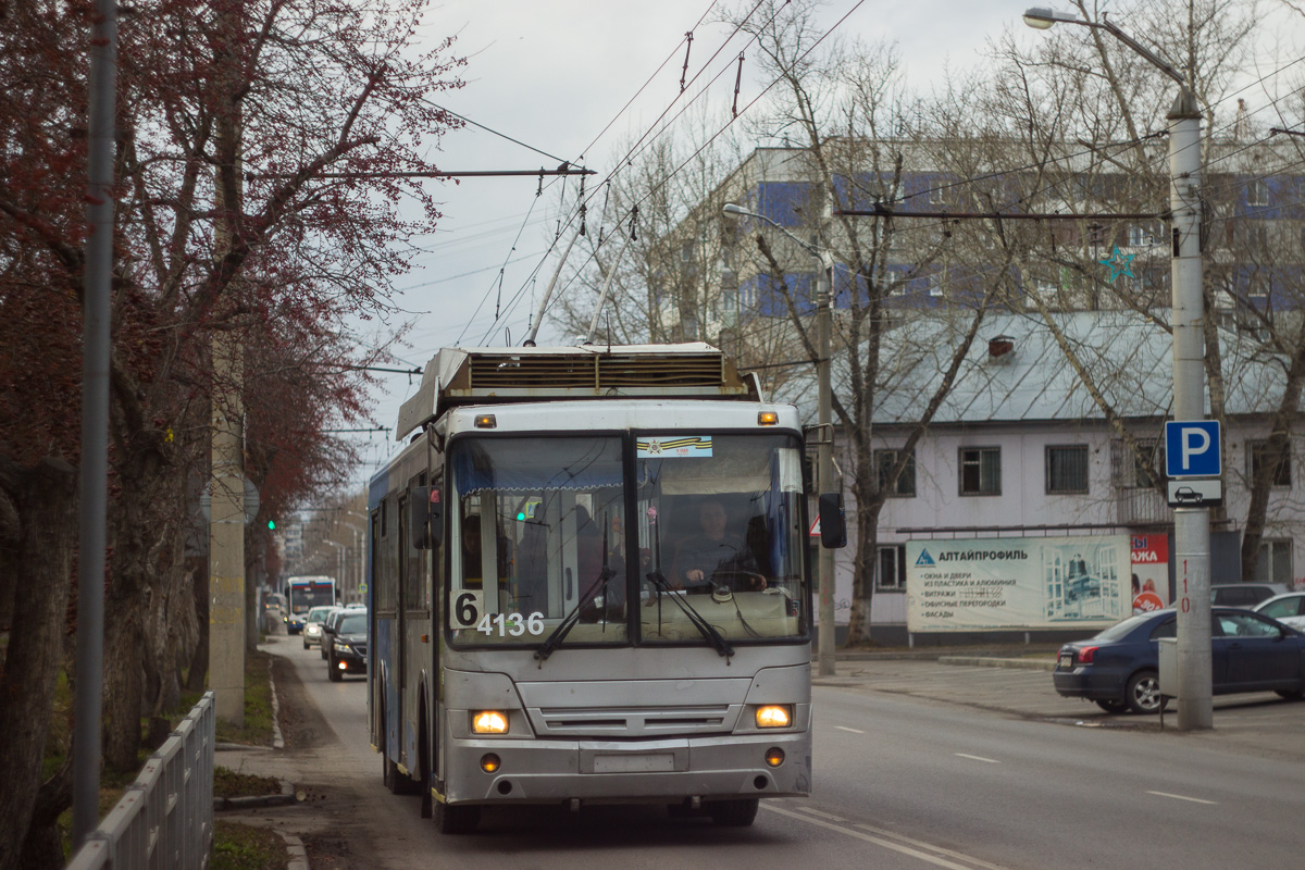 Барнаул, СТ-6217М № 4136