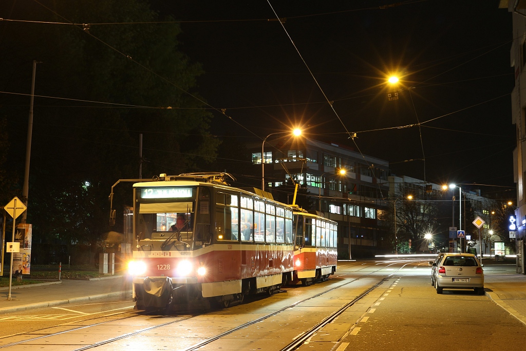 Брно, Tatra T6A5 № 1228; Брно, Tatra T6A5 № 1223
