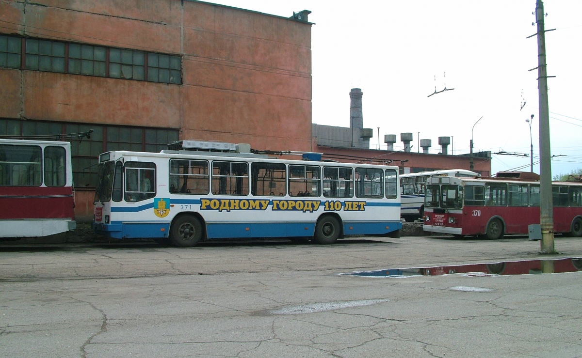 Alchevsk, YMZ T2 № 371