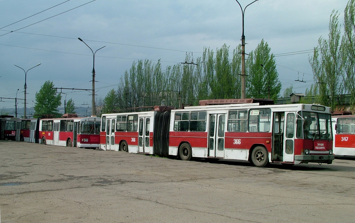 Алчевск, ЮМЗ Т1 № 366