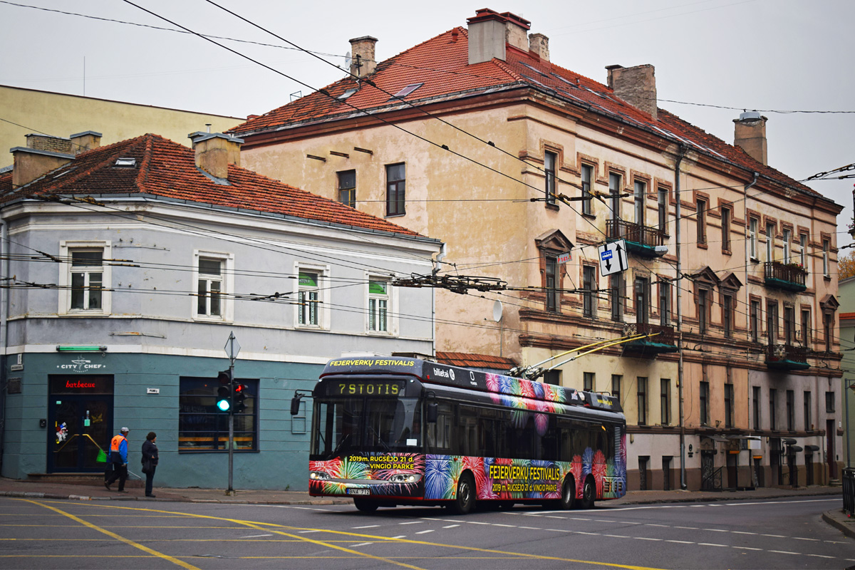 Вильнюс, Solaris Trollino II 15 AC № 2712