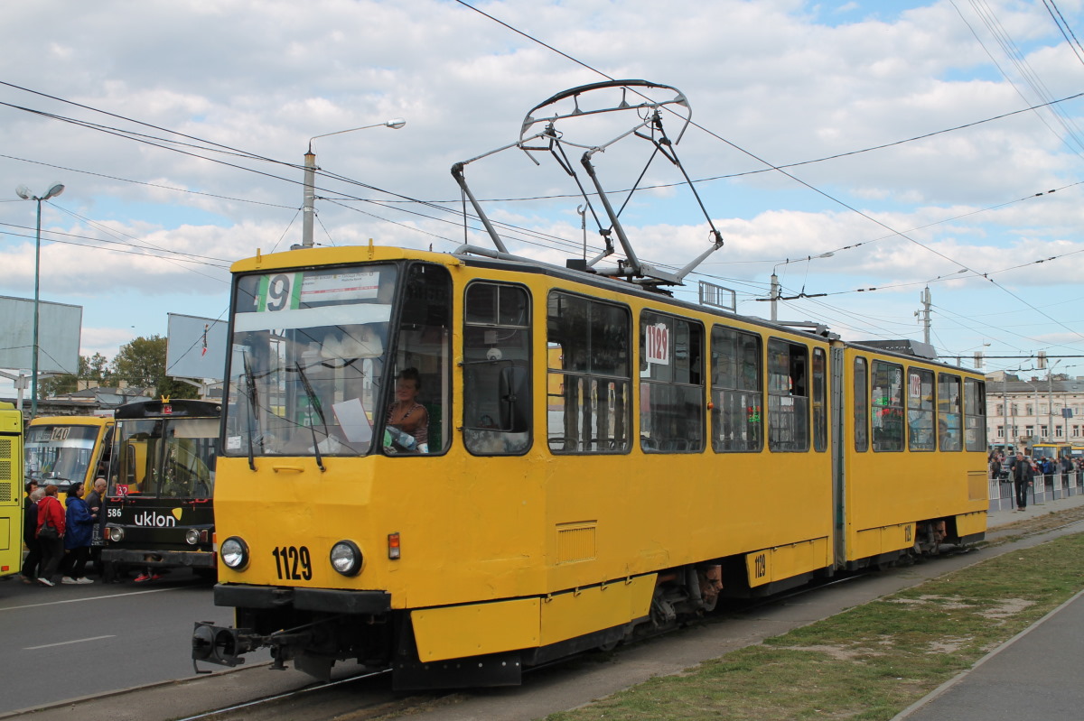 Liov, Tatra KT4SU Nr. 1129