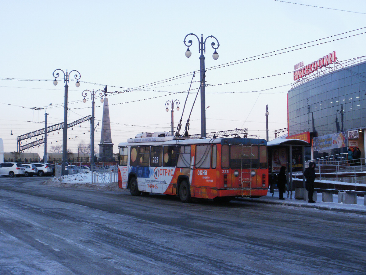Хабаровск, БТЗ-5276-04 № 225