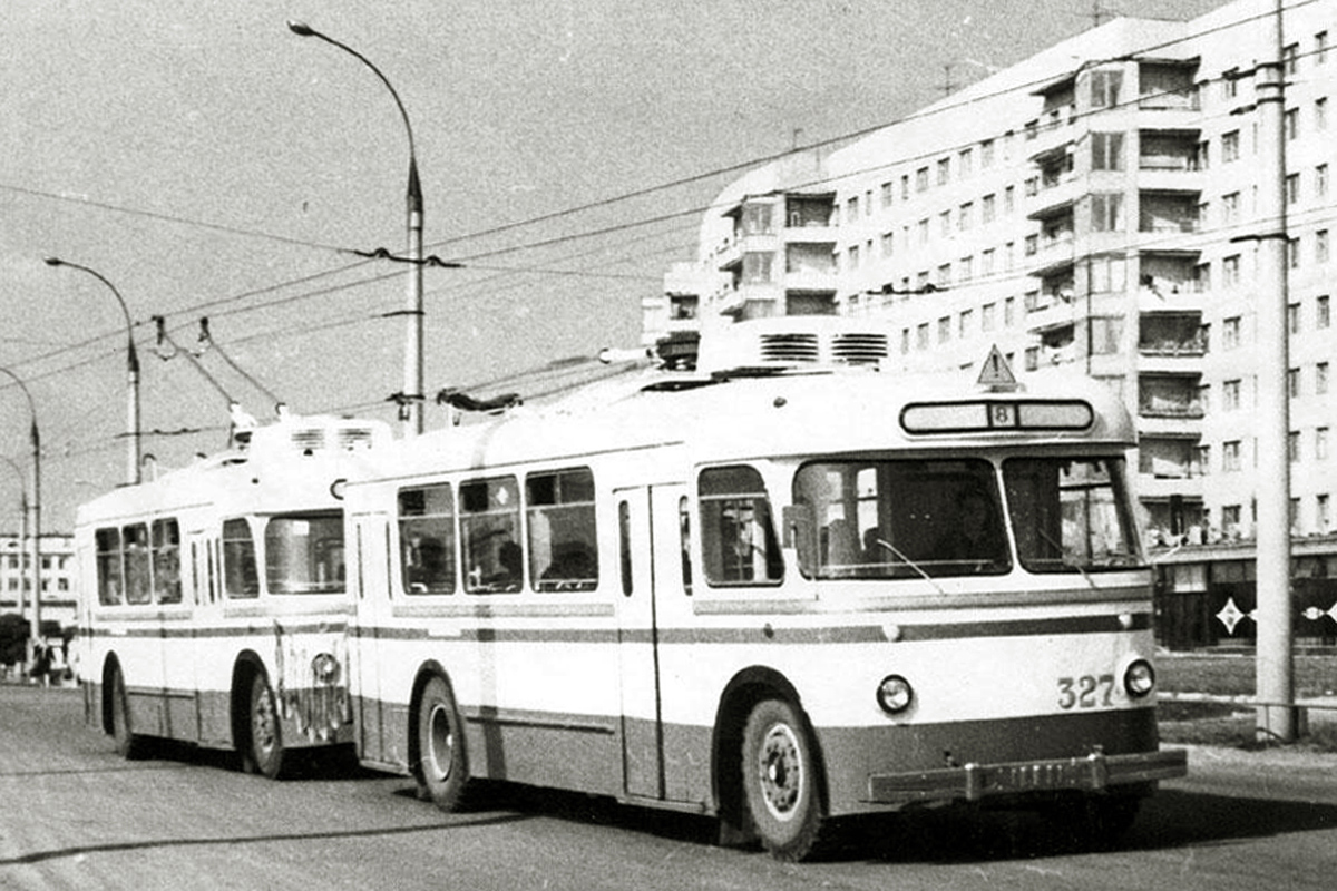 Charkivas, Kiev-2 nr. 327; Charkivas — Old photos