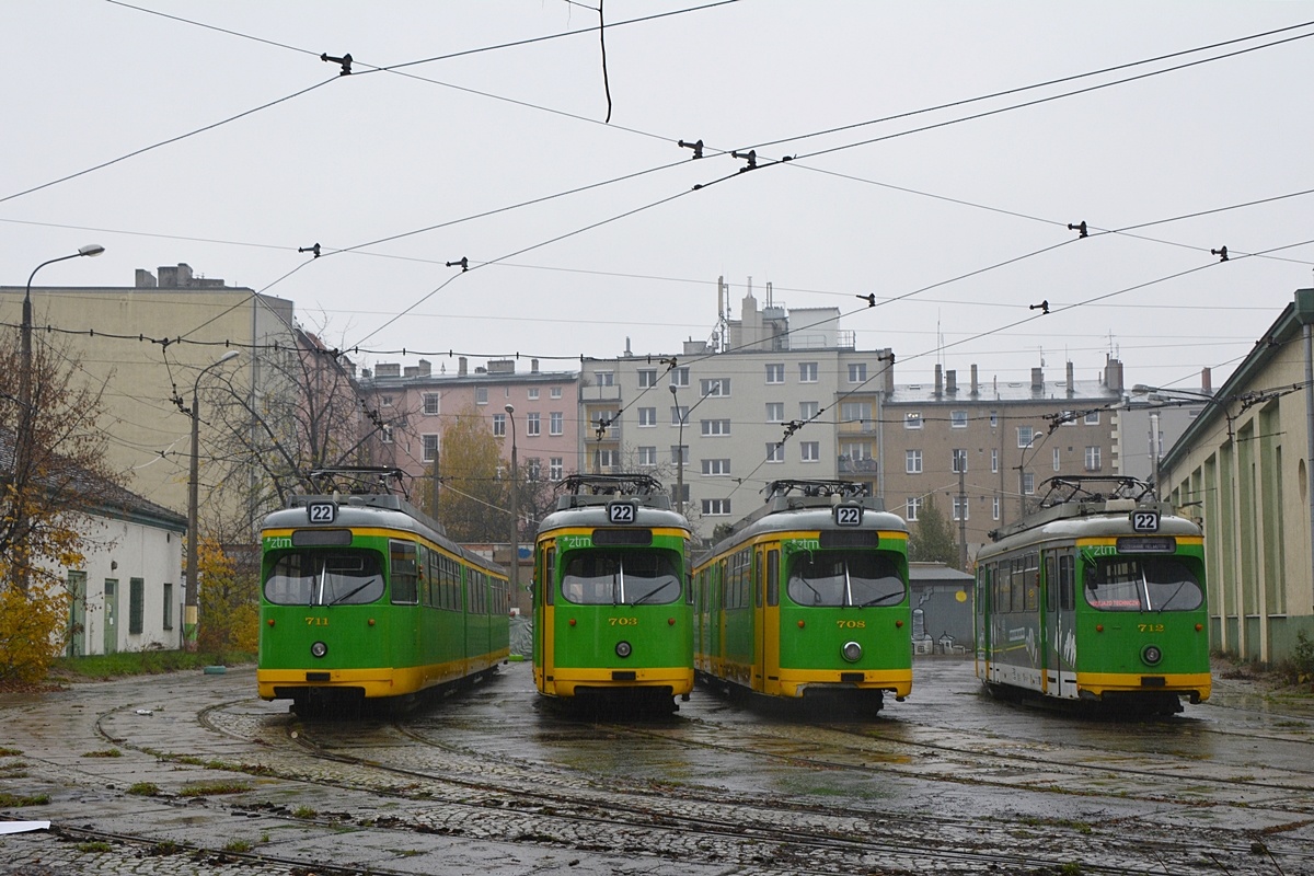 Познань, Duewag GT8 № 711; Познань, Duewag GT8 № 703; Познань, Duewag GT8 № 708; Познань, Duewag GT8 № 712