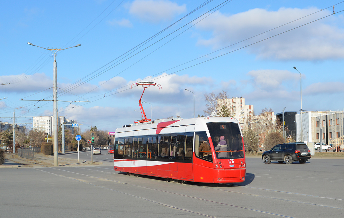 Павлодар, БКМ 802Е № 176