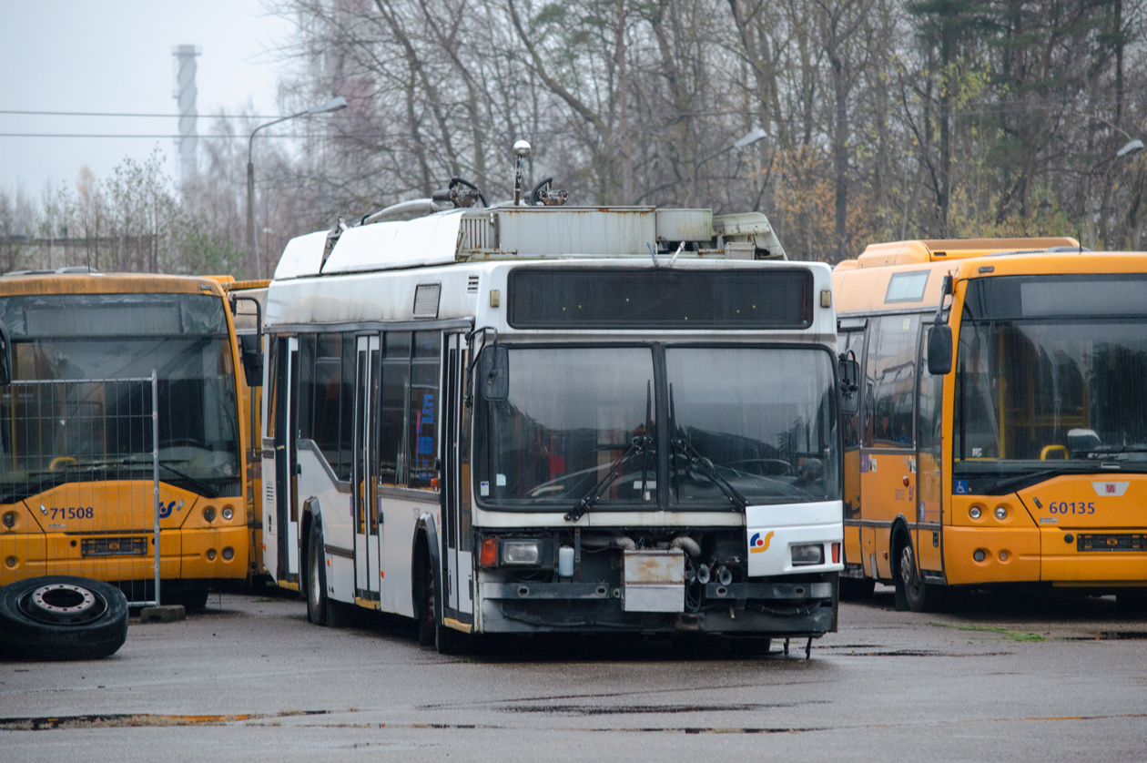 Рига, Ganz-МАЗ-103Т № 11330