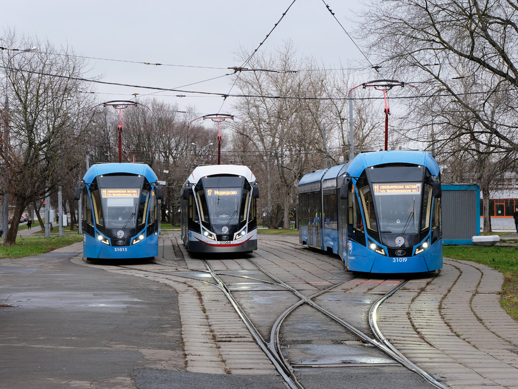 Москва, 71-931М «Витязь-М» № 31015; Москва, 71-931М «Витязь-М» № 31068; Москва, 71-931М «Витязь-М» № 31019