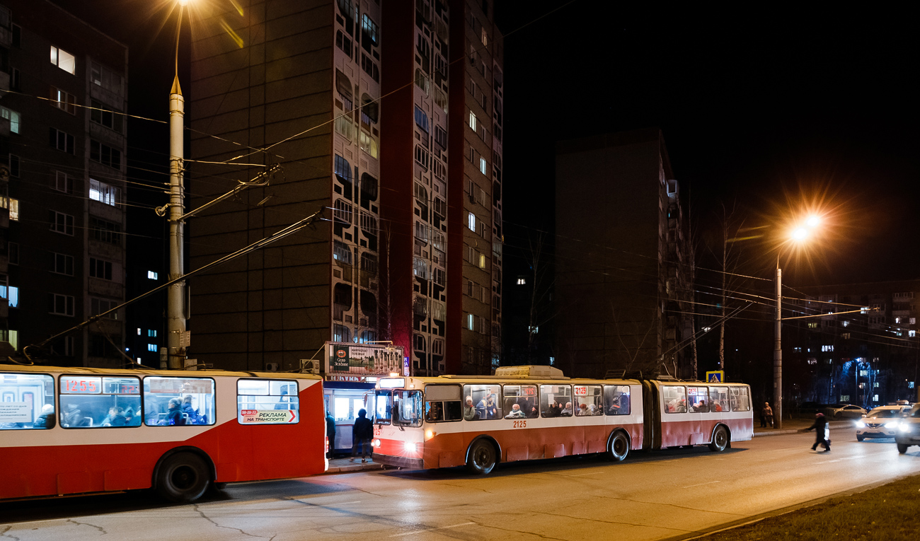 Ижевск, ЗиУ-683В01 № 2125