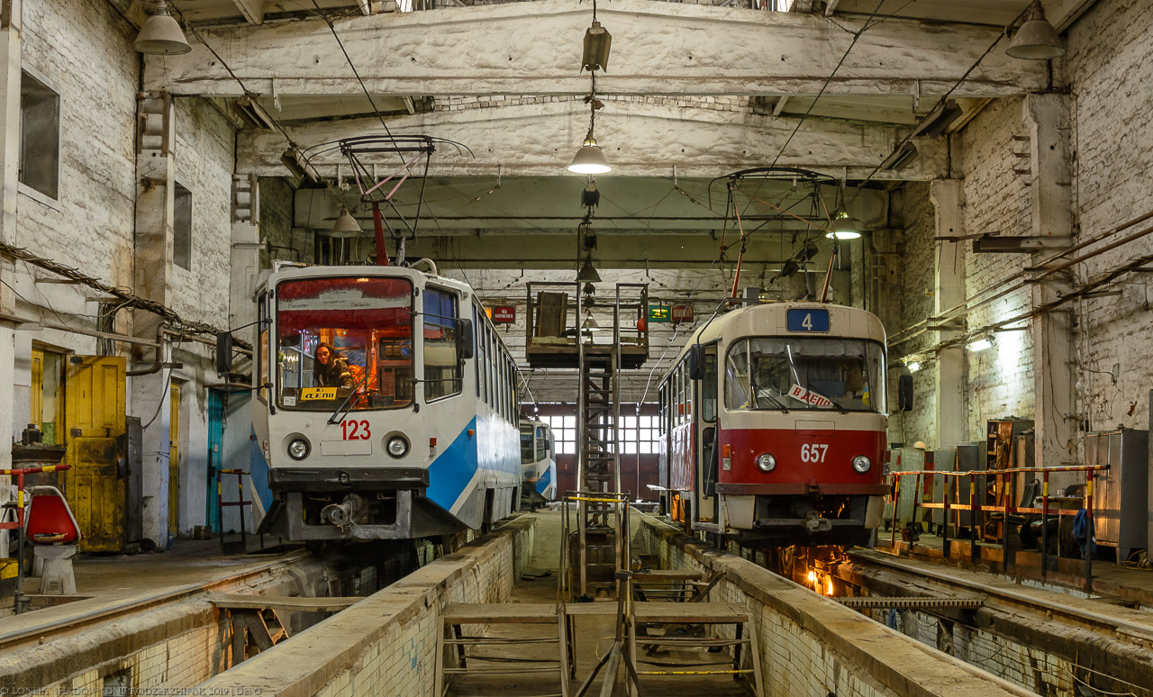 Каменское, 71-608КМ № 123; Каменское, Tatra T3SUCS № 657