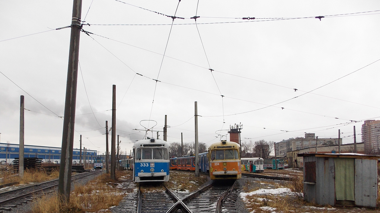 Хабаровск, РВЗ-6М2 № 333; Хабаровск, РВЗ-6М2 № 334