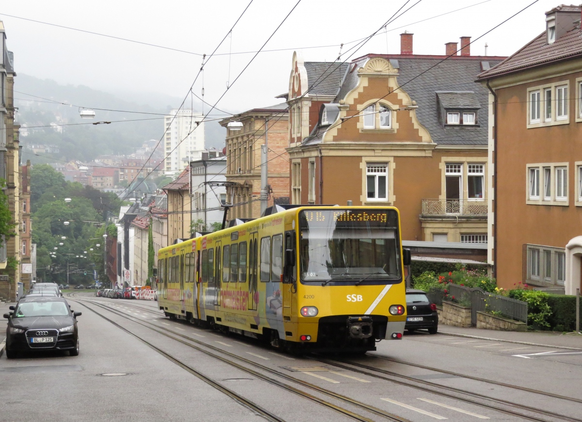 Штутгарт, Duewag DT8.S № 4200