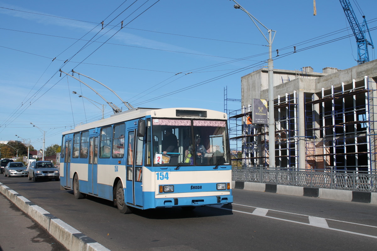 Ровно, Škoda 14Tr10/6 № 154