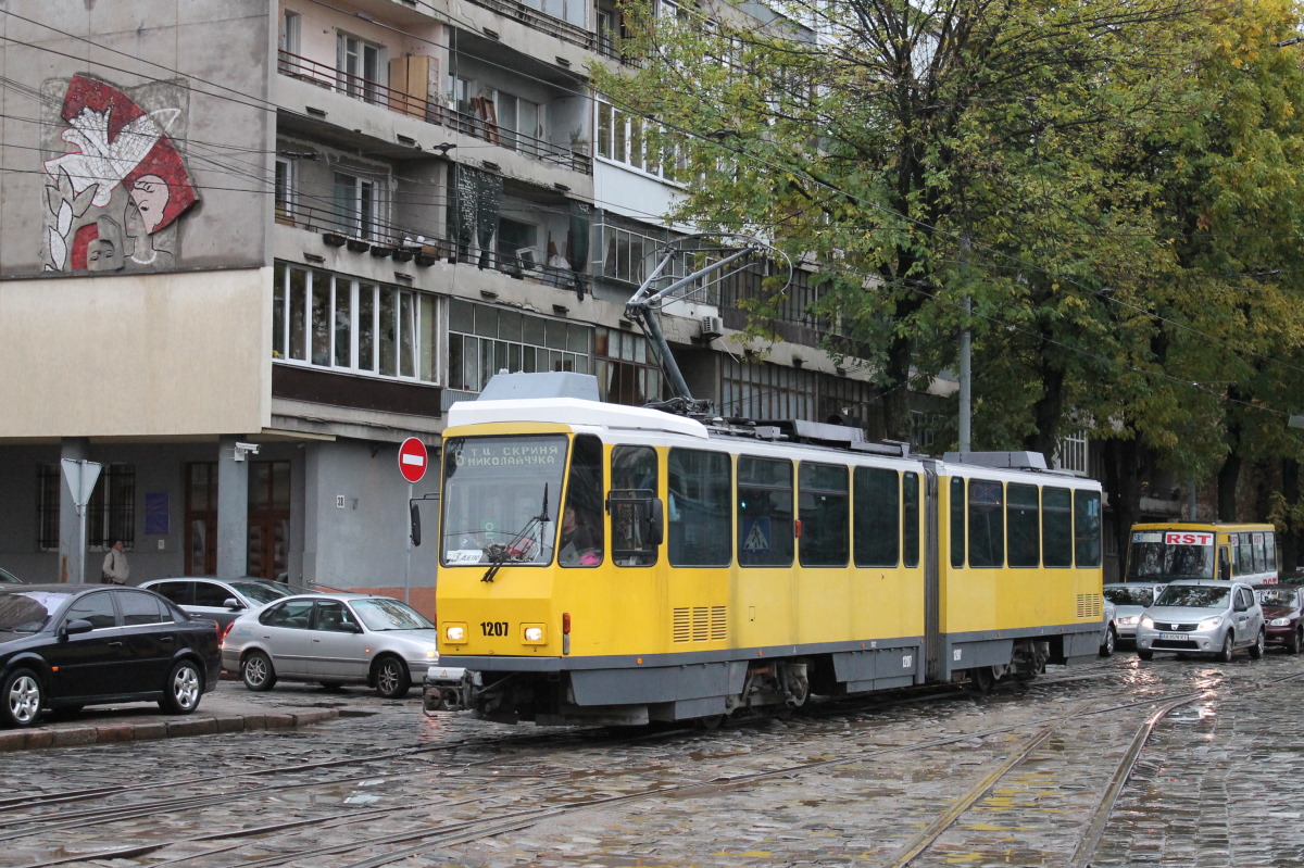 Львов, Tatra KT4DM № 1207