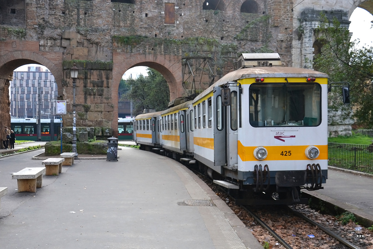 Рим, STEFER series 420 № 425; Рим — Линия «Termini Laziali-Centocelle»(Roma-Giardinetti)