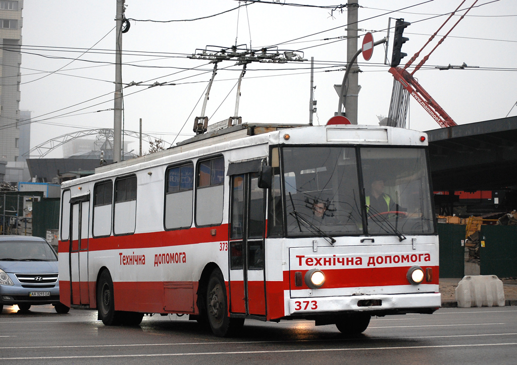 Киев, Škoda 14Tr02/6 № 373