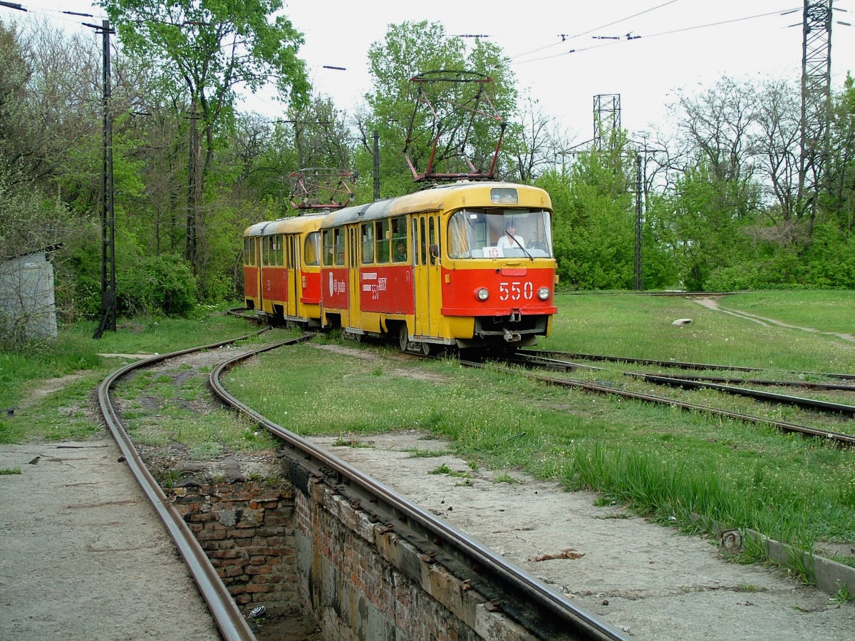 Запорожье, Tatra T3SU № 550; Запорожье, Tatra T3SU № 551; Запорожье — Трамвайные конечные станции