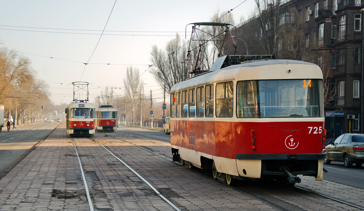 Мариуполь, Tatra T3A № 725