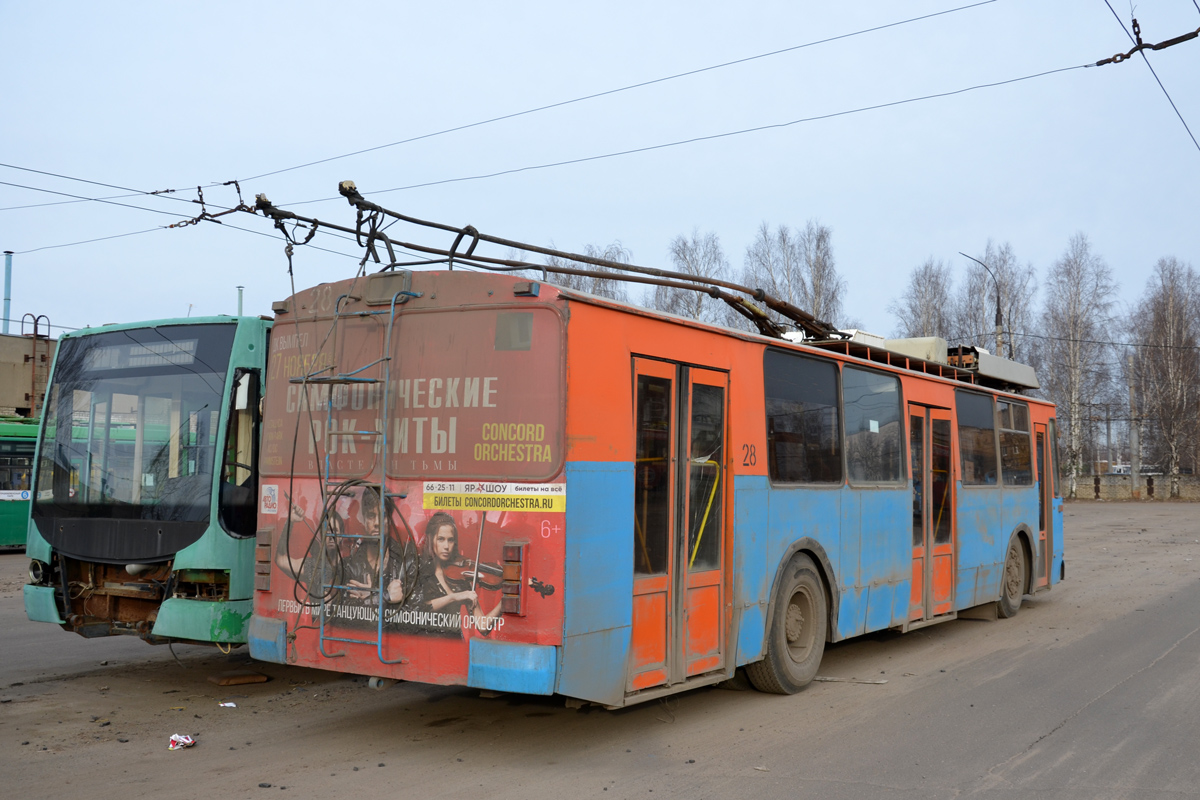 Рыбинск, ЗиУ-682 (ВЗСМ) № 28