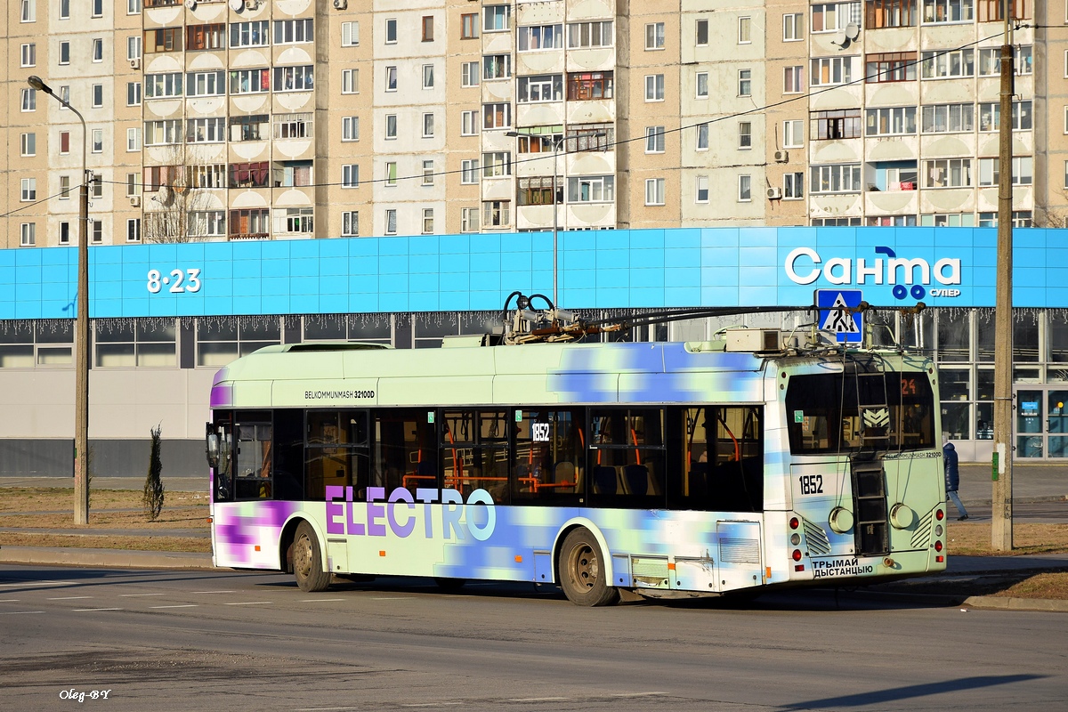 Homiel, BKM 32100D № 1852; Homiel — Traffic on sections using autonomous running