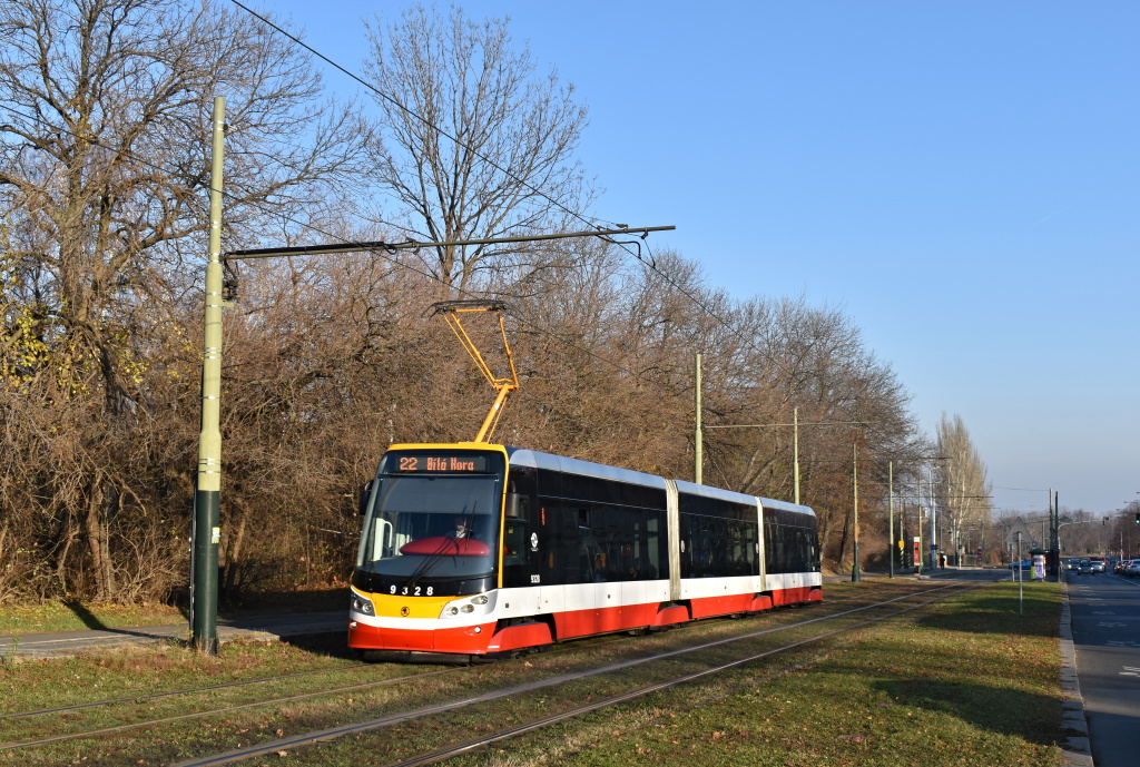 Prague, Škoda 15T4 ForCity Alfa Praha Br. 9328