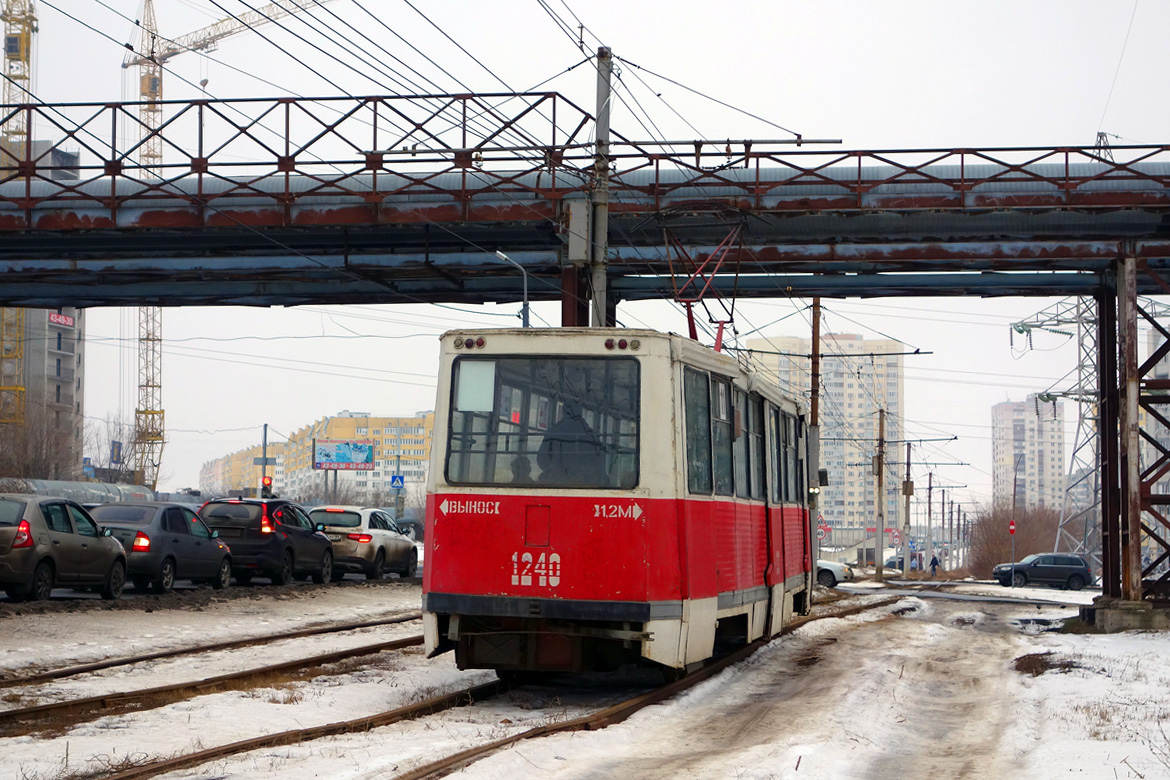 Saratovas, 71-605 (KTM-5M3) nr. 1240