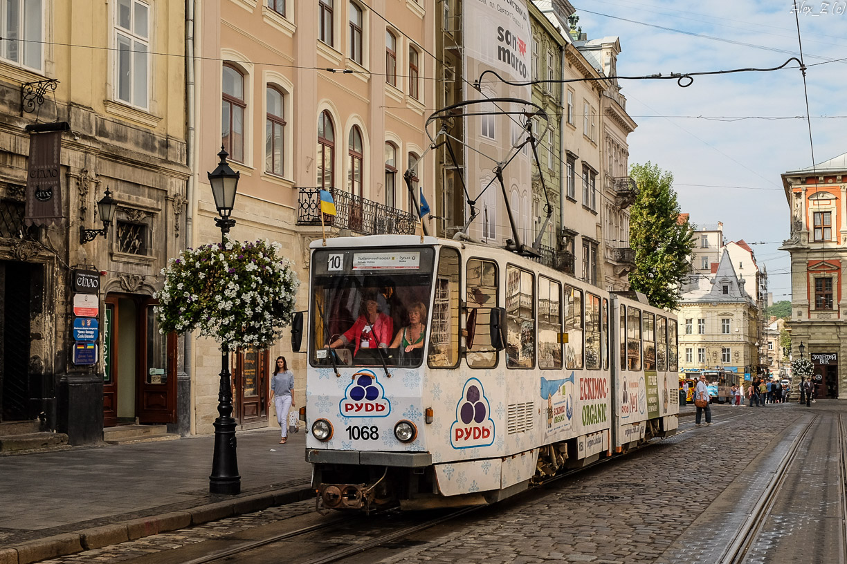 Львов, Tatra KT4SU № 1068