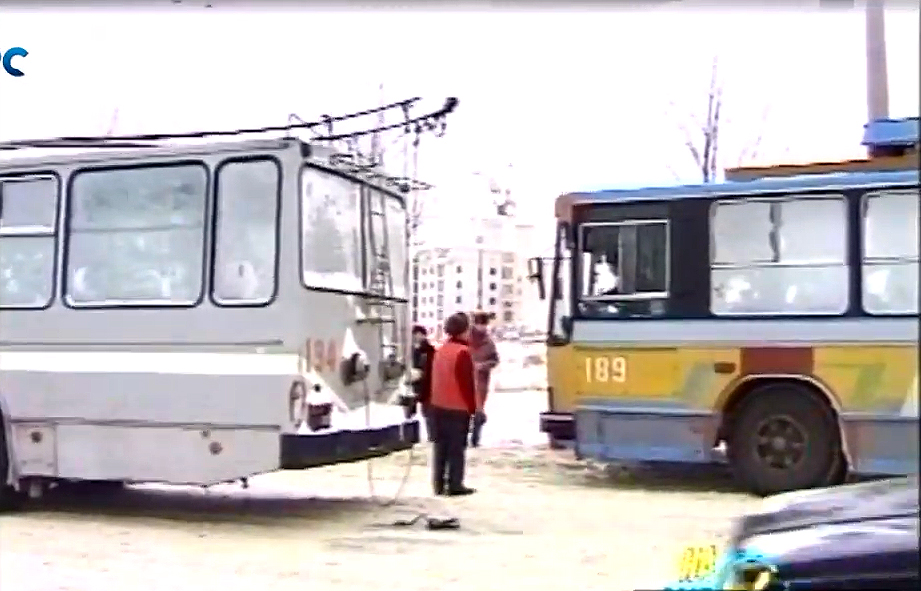 Lutsk, YMZ T1 # 189; Lutsk, YMZ T1 # 194; Lutsk — Screenshots from video
