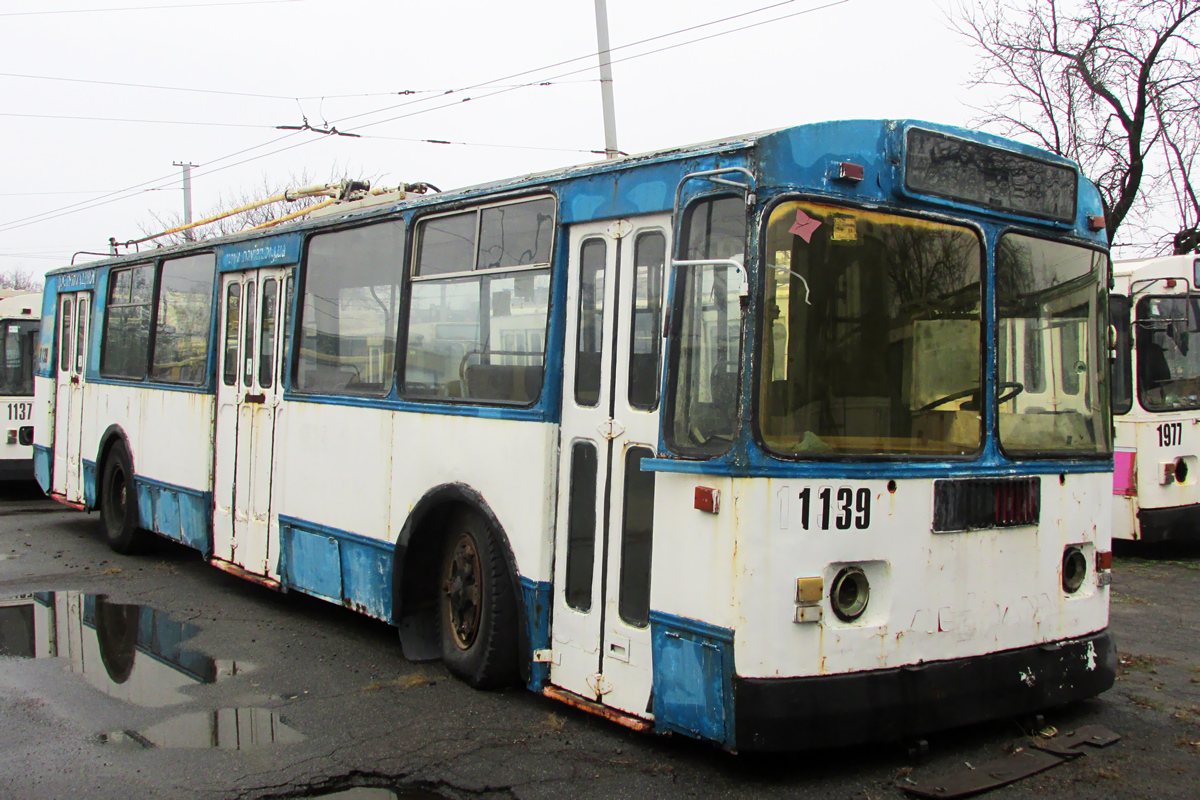 Днепр, ЗиУ-682Г01 № 1139
