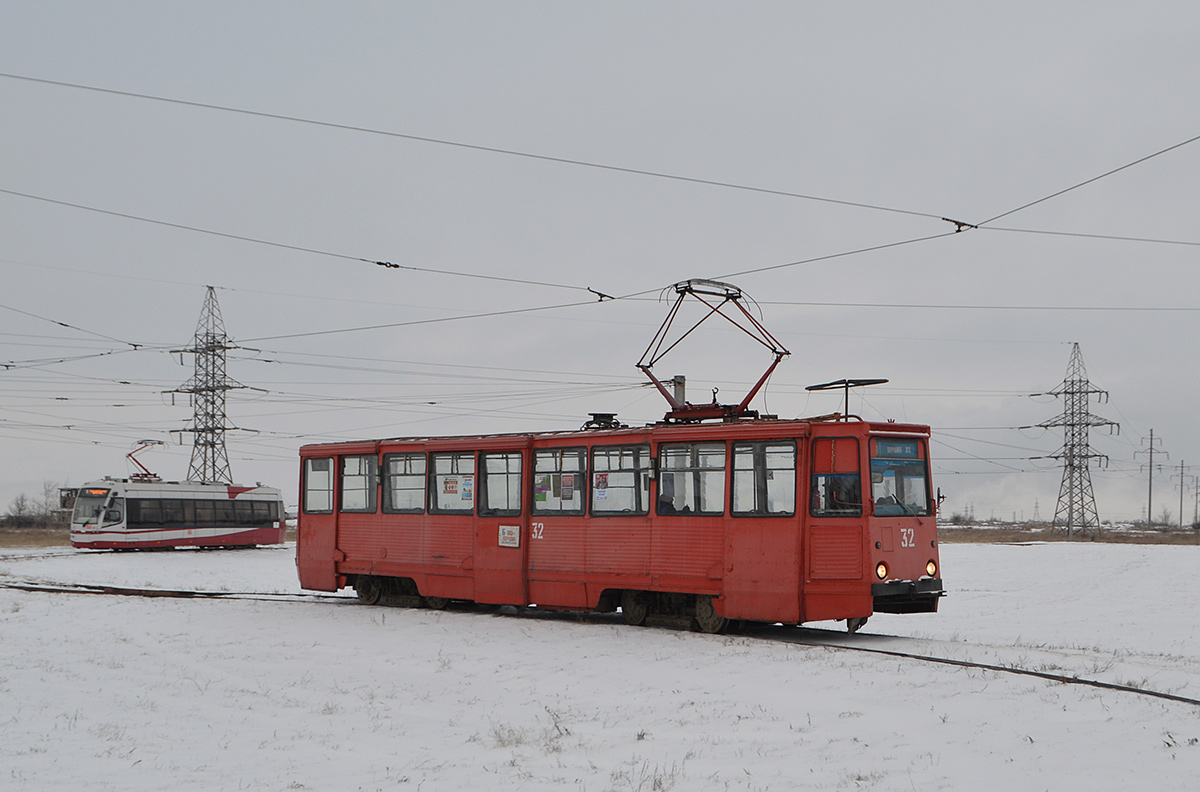 Pavlodar, 71-605 (KTM-5M3) N°. 32
