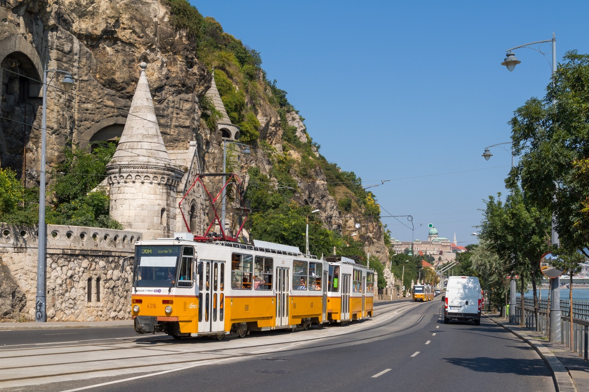 Budapešta, Tatra T5C5K2 № 4316