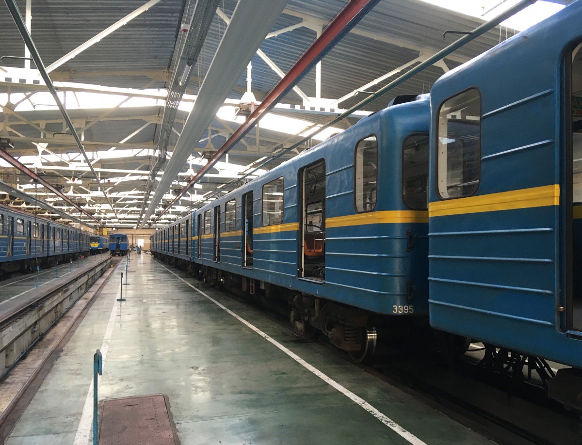 Киев, Е-КМ-Пм (81-7081) № 3395